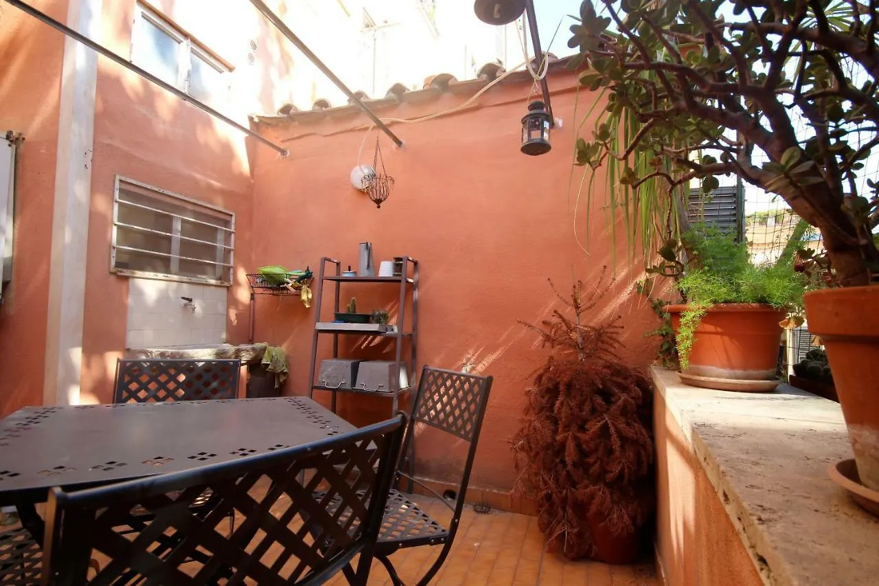 Guesthouse O Affittacamere Casa Fienaroli 2 Rzym Włochy